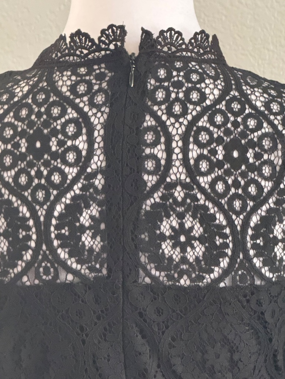 Lulu's Remarkable Elegant Bodycon Black Lace Dress Size Medium - Picture 9 of 13